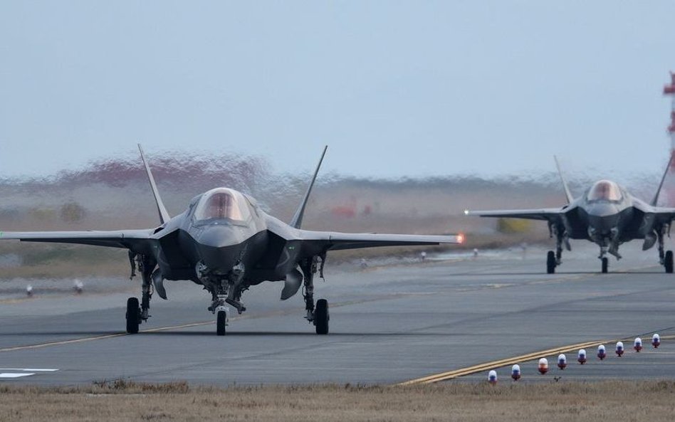 Dostawy myśliwców F-35 opóźnione z powodu COVID-19