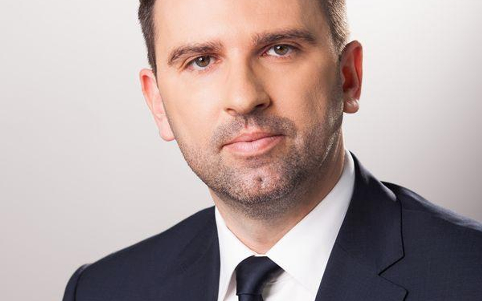 Adwokat z kancelarii Dentons członkiem Rady International Project Finance Association