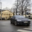 Tesla płaci odszkodowania Norwegom