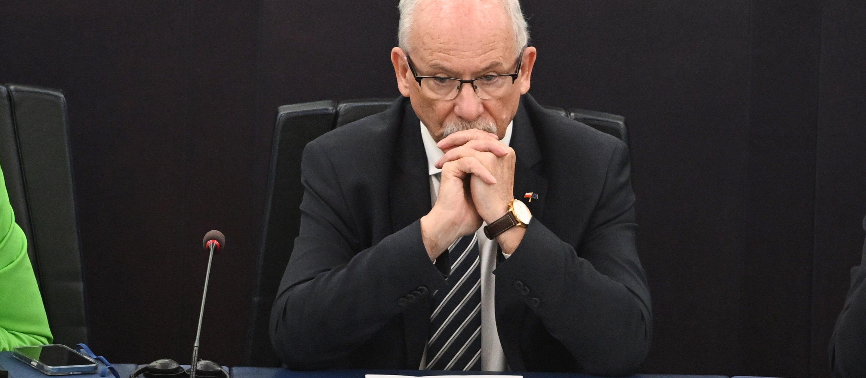 Janusz Lewandowski: Nowy rozdział dziejów polskiej głupoty