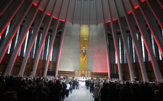 Msza święta w intencji Ojczyzny w Świątyni Opatrzności Bożej w Warszawie