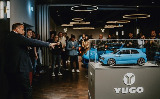 Nowa interpretacja Yugo