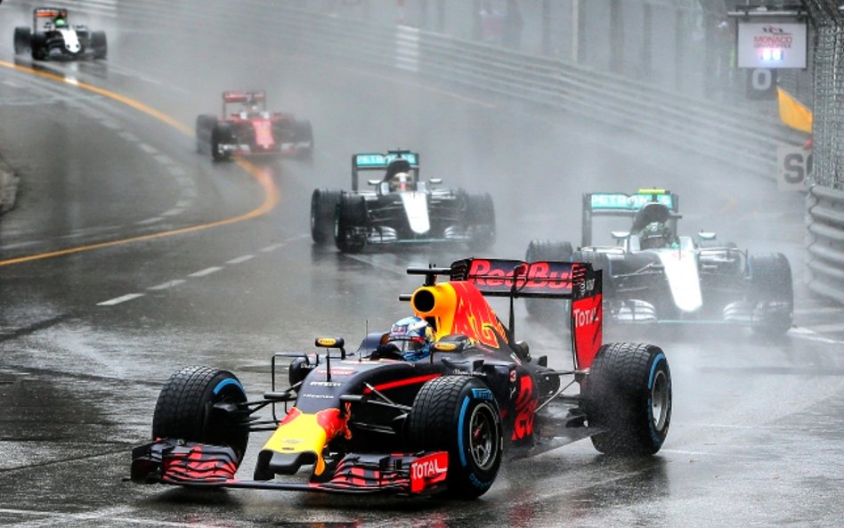 Formuła 1: Triumf Hamiltona w Monte Carlo