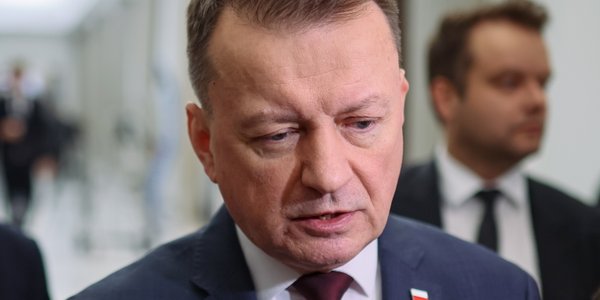 Mariusz Błaszczak mówi o „efekcie Czarnka”. „Poprawia notowania PiS, nie będziemy zmieniać na lepszy model”