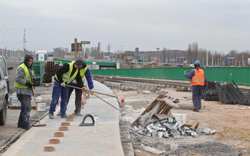 Drugi pakiet klimatyczny może zaszkodzić polskiemu transportowi, budownictwu i rolnictwu