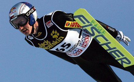 Adam Małysz pierwszy raz w tym sezonie był bardzo blisko podium