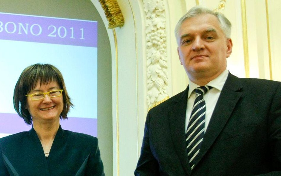 Rzecznik praw obywatelskich prof. Irena Lipowicz i minister sprawiedliwości Jarosław Gowin