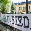 Majowy protest NSZZ "Solidarność" przed siedzibą Trybunału Konstytucyjnego gdzie odbywała się rozpra