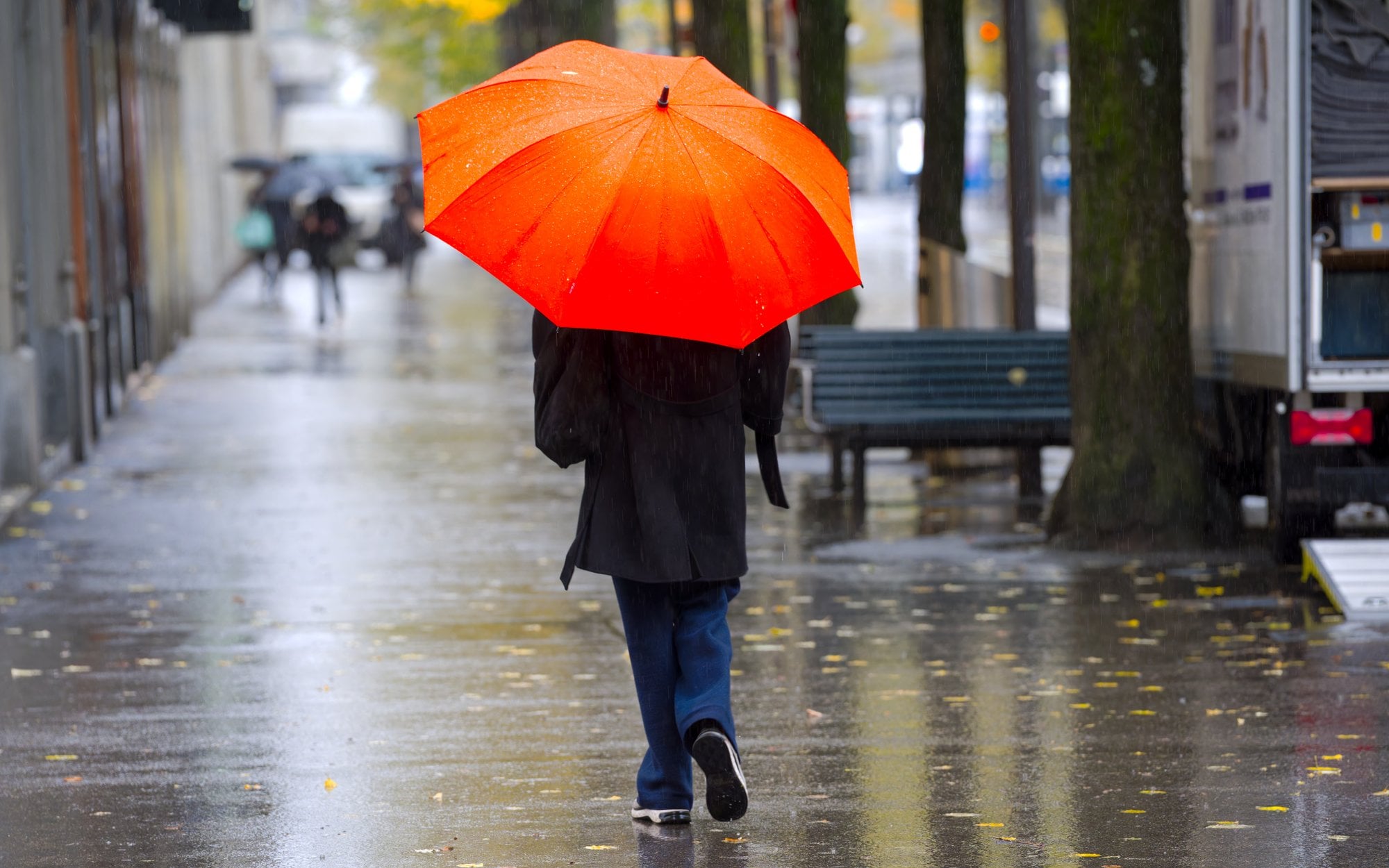 Załamanie w pogodzie. W tych regionach przydadzą się parasole