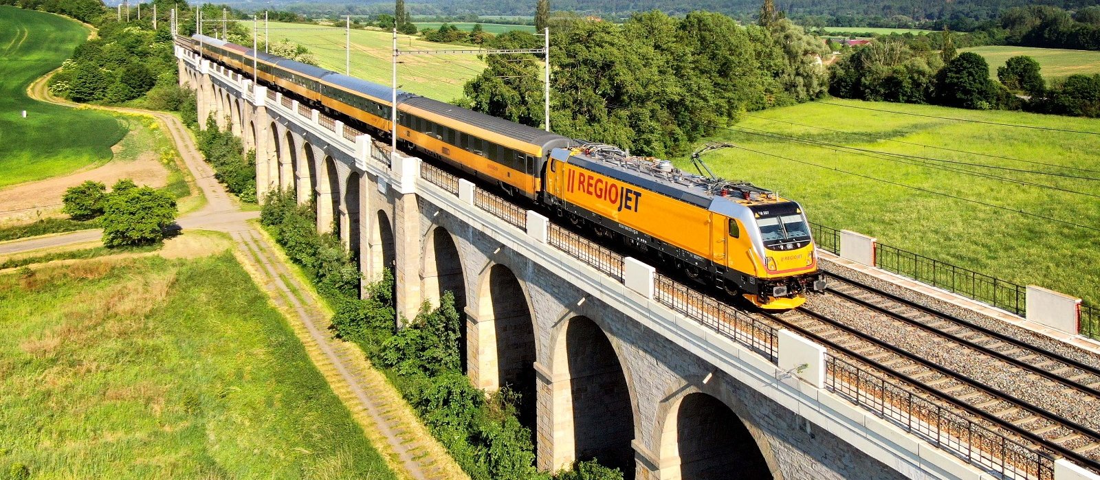 Falstart konkurencji na polskich torach