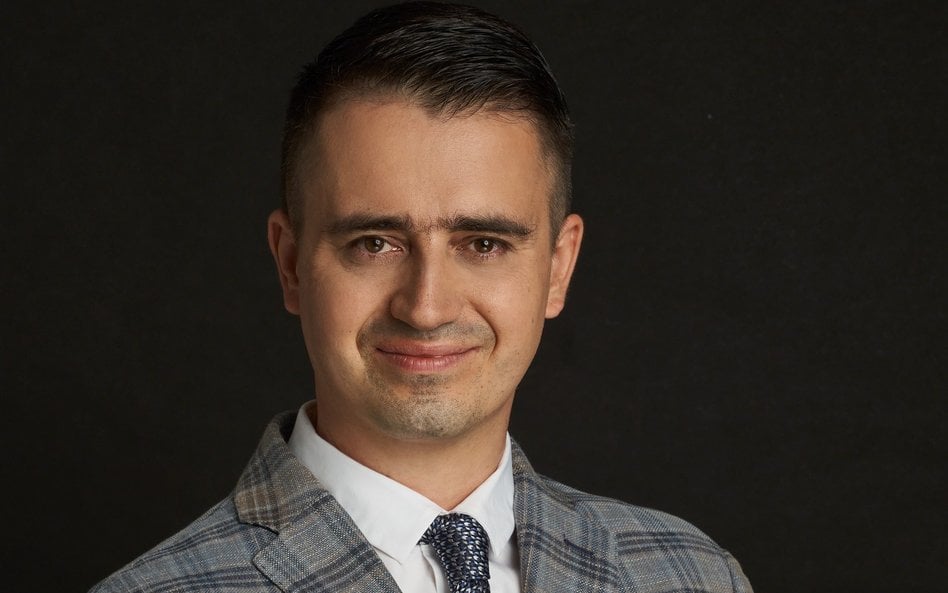 Rafał Sidorowicz, partner i doradca podatkowy w zespole podatków osobistych i doradztwa dla pracodaw