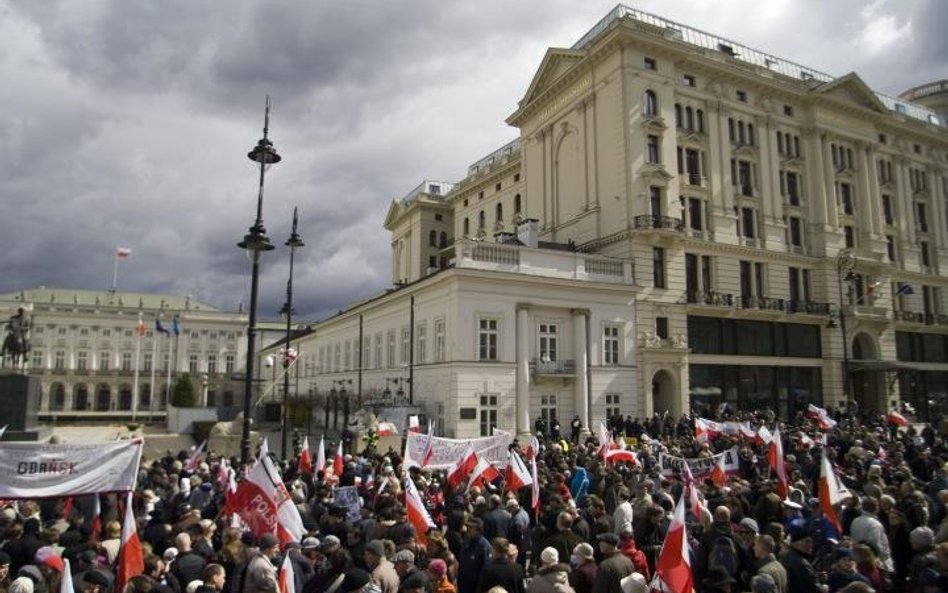 Witold Gadowski: przestańcie nas straszyć, pieszczoszki każdej epoki