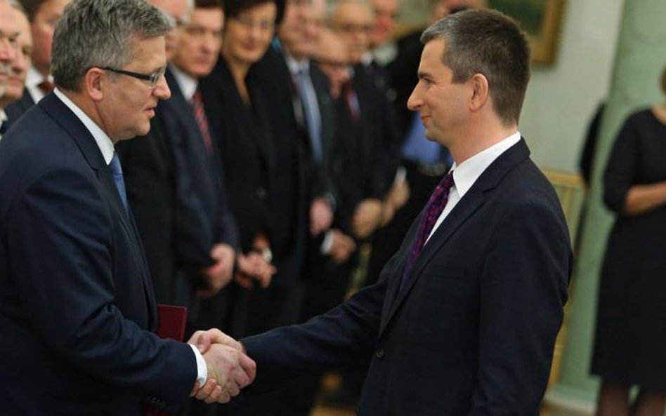 Bronisław Komorowski domaga się od rządu wyższych ulg na dzieci. Mateusz Szczurek, minister finansów