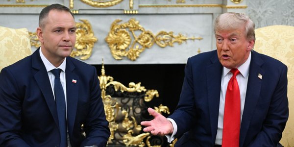 Sondaż: Donald Trump pisze o żołnierzach USA w Polsce, a co trzeci Polak uważa, że to niczyj sukces