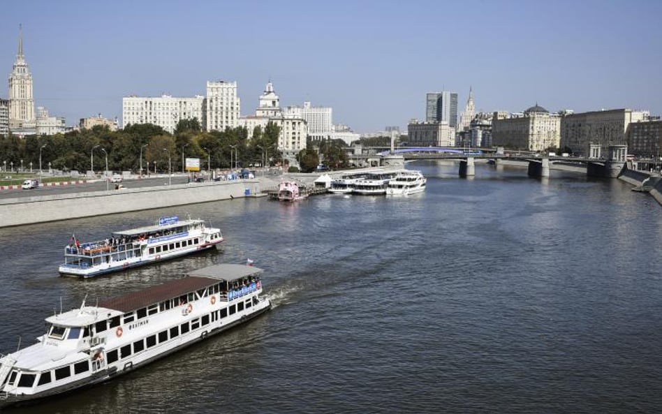 Ile zarabiają urzędnicy w Federacji Rosyjskiej