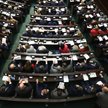 Posłowie na sali obrad podczas trzeciego dnia posiedzenia Sejmu