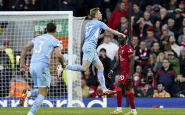 Kevin de Bruyne cieszy się z gola dla Manchesteru City