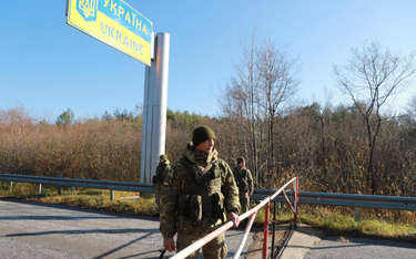 Ukraińscy żołnierze na granicy z Białorusią.