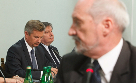 Rozbieżności w raportach MAK i Millera - dyskusja w TVP INFO