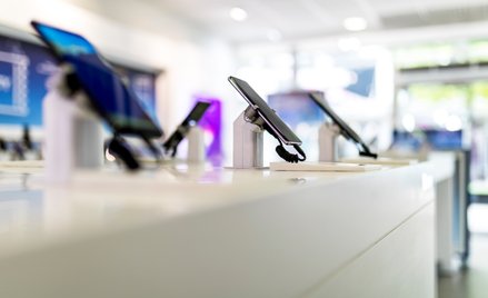 UOKiK stawia zarzuty technologicznemu gigantowi. Poszło o opinie i gwiazdki