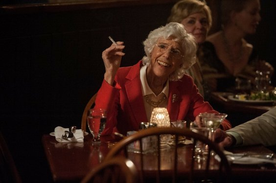 Frances Sternhagen na planie filmowym.