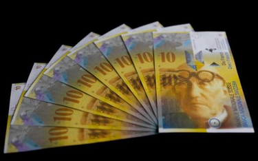 SNB od jesieni 2011 r. nie pozwala na spadek kursu euro we frankach poniżej 1,20.