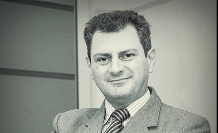 Stopy w górę, popyt na nieruchomości w dół