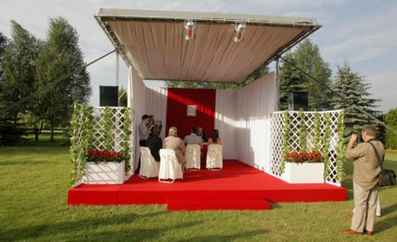 Zainteresowani będą mogli się pobrać poza urzędem stanu cywilnego.