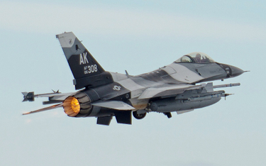 Amerykański F-16 przypadkowo zrzucił nieuzbrojoną bombę nad Japonią