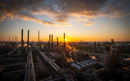 W myśl strategii określonej do 2030 r. Grupa Orlen w biznesie rafineryjnym zamierza zwiększyć swoje 