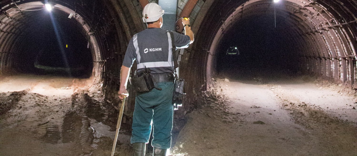 KGHM atakuje górne ograniczenie kanału wzrostowego