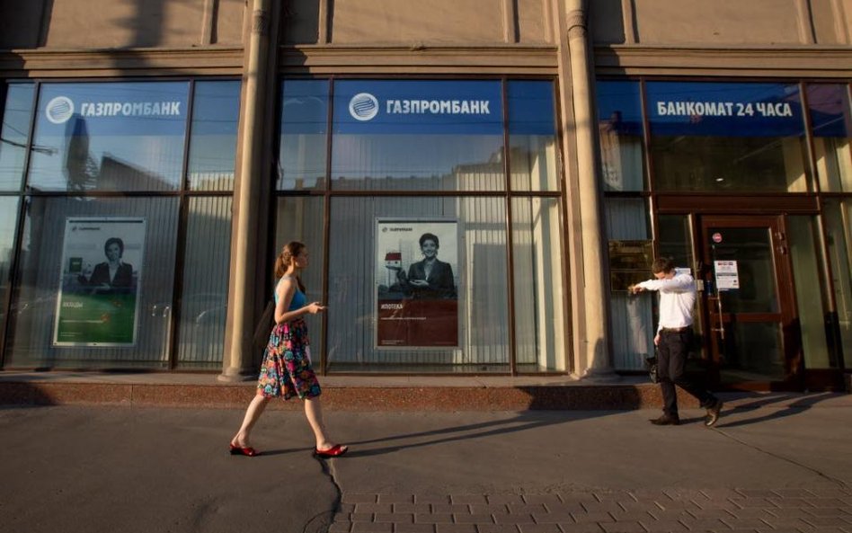 Gazprombank w kryzysie (2009-2010) dostał od podatników 90 mld rubli. Teraz chce od rządu wsparcia w