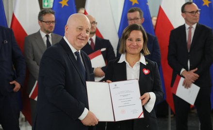 Przewodniczący PKW Sylwester Marciniak  i posłanka KO, współprzewodnicząca Zielonych  Urszula Zieliń