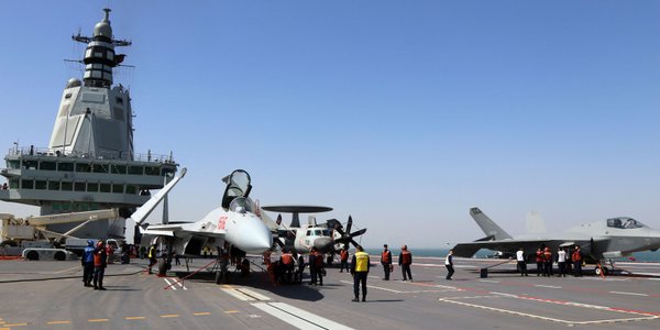 Господство США на океанах находится под угрозой. Проблема заключается в Китае и авианосцах