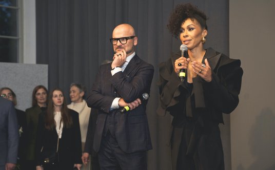 Omenaa Mensah i Rafał Brzoska.