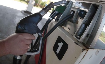 Lotos rozczarował, PKN Orlen zgodnie z oczekiwaniami