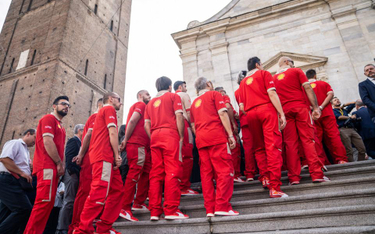 Pracownicy Ferrari na mszy żałobnej za Sergio Marchionne