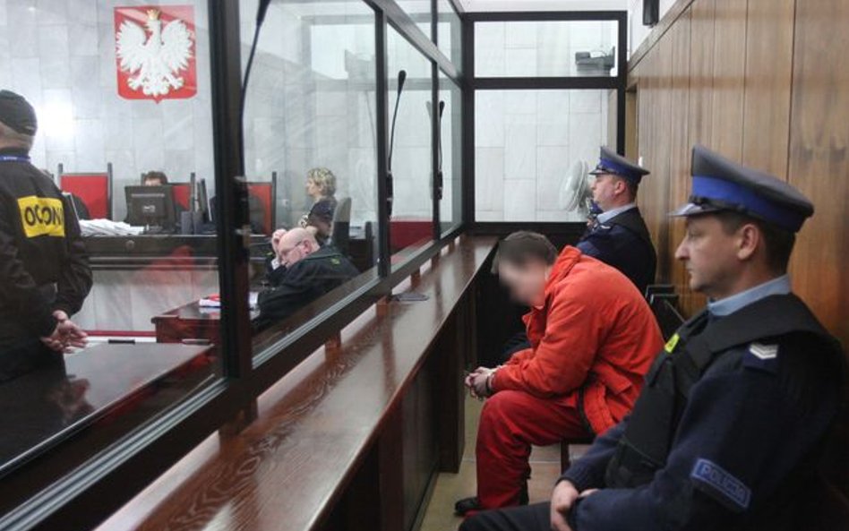 Sądy nie są łagodne dla groźnych przestępców