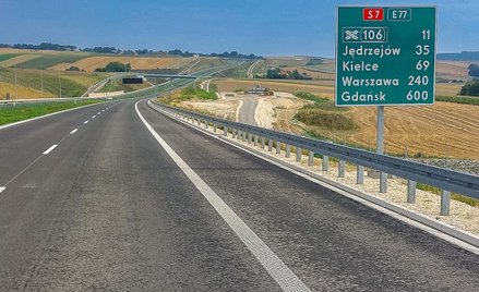 Kierowcy na trasie S7 nadal na niektórych odcinkach mają ograniczenie prędkości 80 km/h