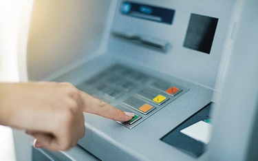 Polskie bankomaty wchodzą do Europy