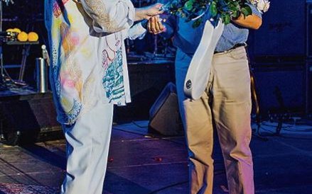 Mirosław Wawrowski z Carlosem Santaną