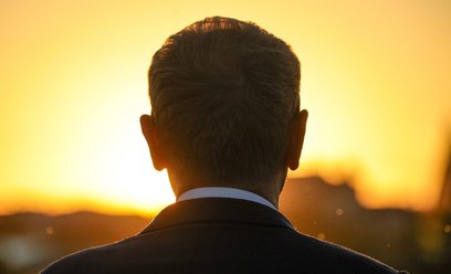 Gdyby w Polsce wprowadzić takie przepisy, jak na Węgrzech, Donald Tusk musiałby się pożegnać po wybo