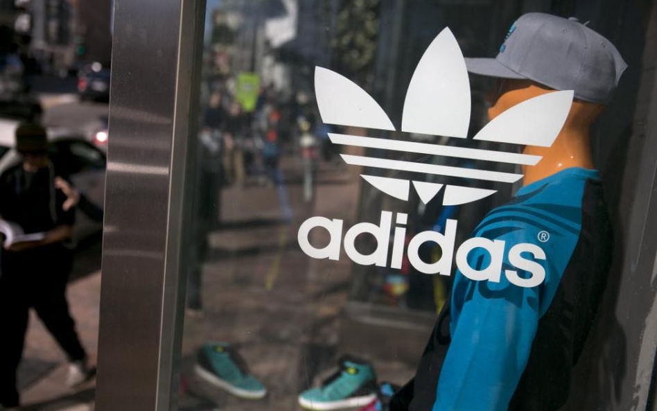 Adidas ma problemy przez Rosję