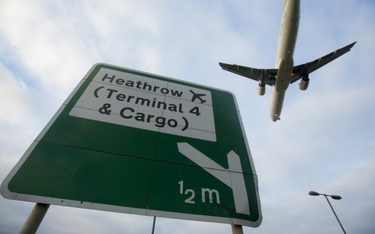 Wzrost ruchu na Heathrow, konieczny trzeci pas