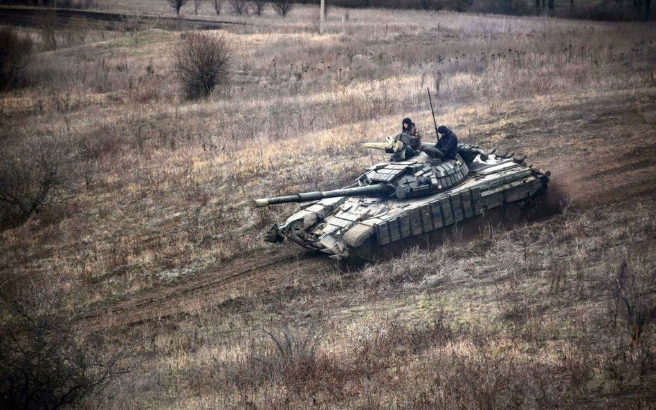 UE: Ponad 150 tys. rosyjskich żołnierzy przy granicy z Ukrainą