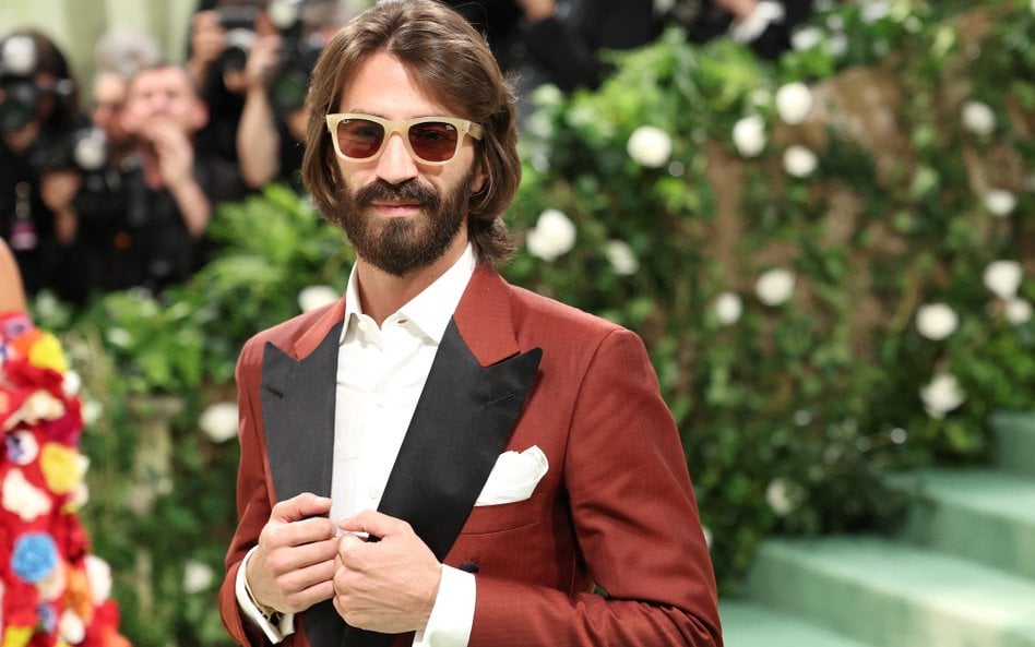 Leonardo Maria Del Vecchio przejmie kontrolę nad firmą EssilorLuxottica.