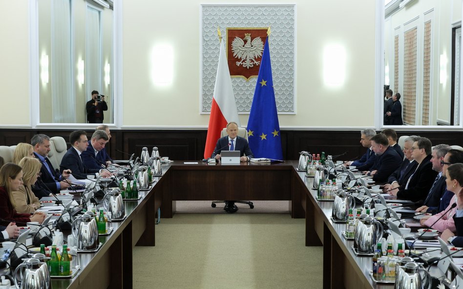 Premier Donald Tusk na posiedzeniu rządu