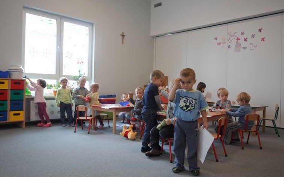 Gminy w przedszkolnym potrzasku