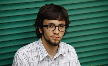 Samuel Pereira: zadręcza premiera Smoleńskiem