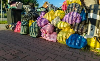 Gmina może decydować tylko o minimalnej pojemności worków